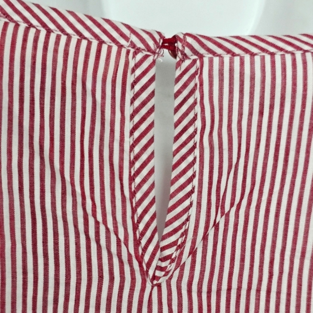 Red Pinstripe Blouse M Solitaire - Picture 6 of 8